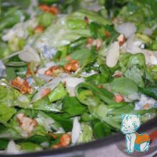Salata verde cu branza si nuci